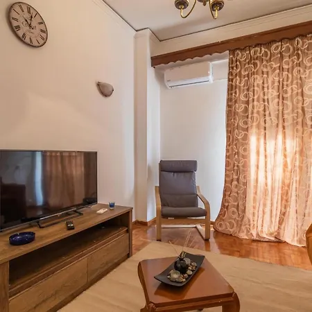 Studio Melange In Loutraki Dt Exterior photo